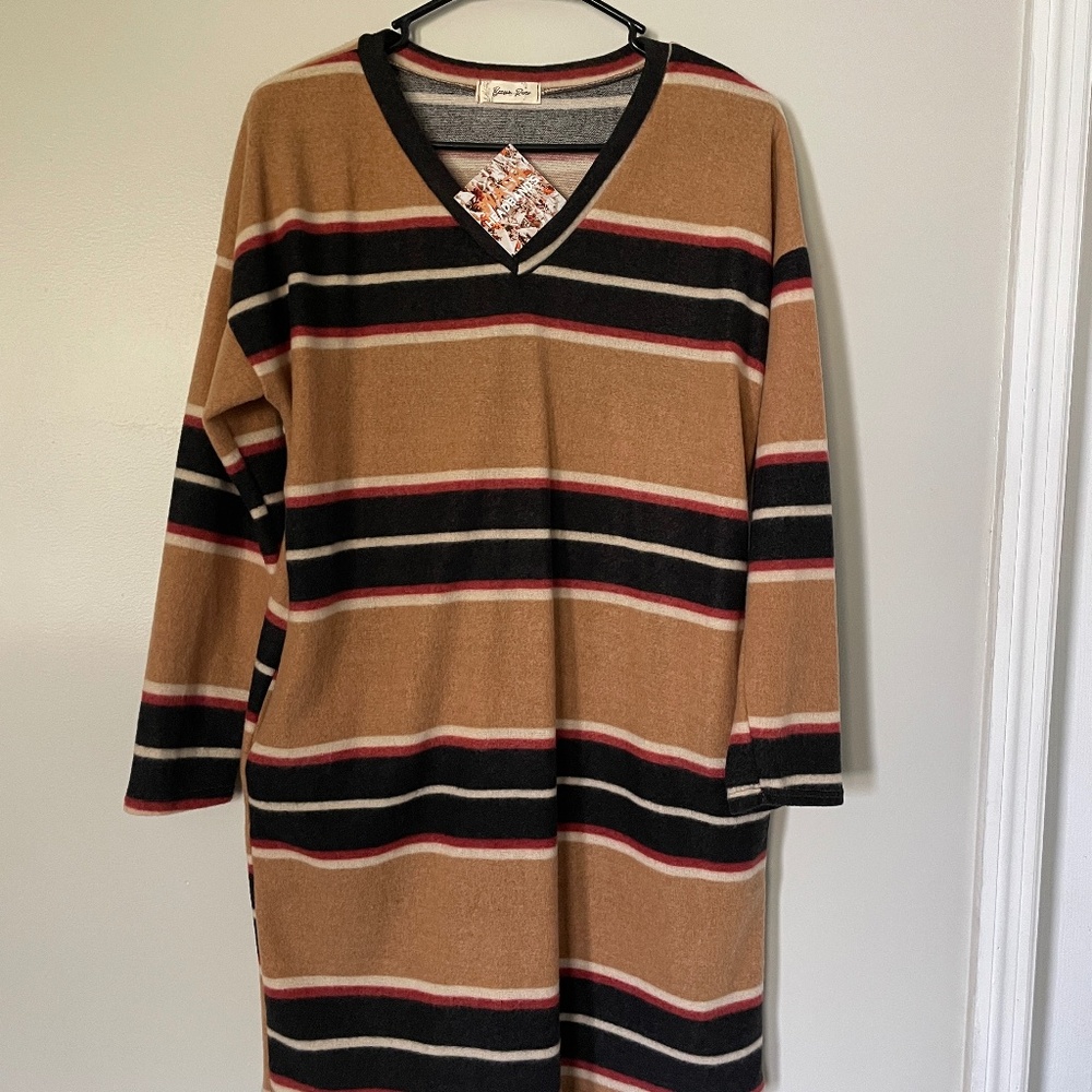 Pocket tunic dress